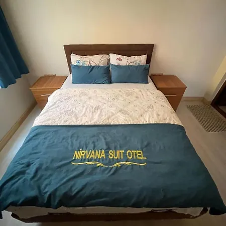 Nirvana Aparthotel