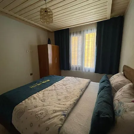 Aparthotel Nirvana *